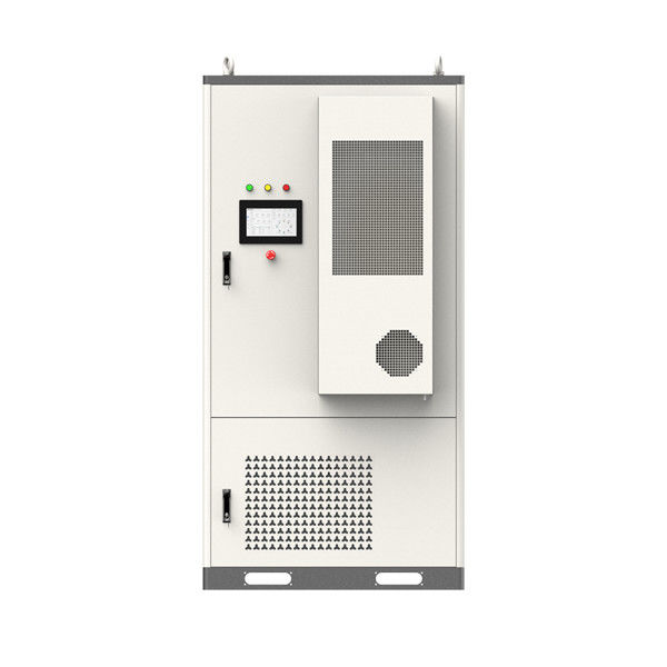C&I BESS de taille moyenne 100kW 215kWh pour optimiser les énergies renouvelables