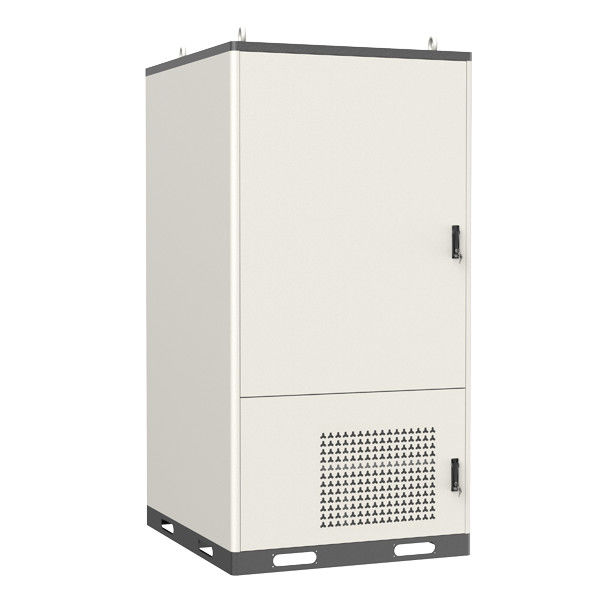 C&I BESS de taille moyenne 100kW 215kWh pour optimiser les énergies renouvelables